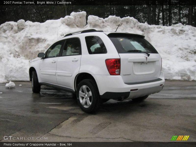 Bright White / Cashmere 2007 Pontiac Torrent