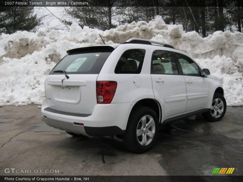 Bright White / Cashmere 2007 Pontiac Torrent