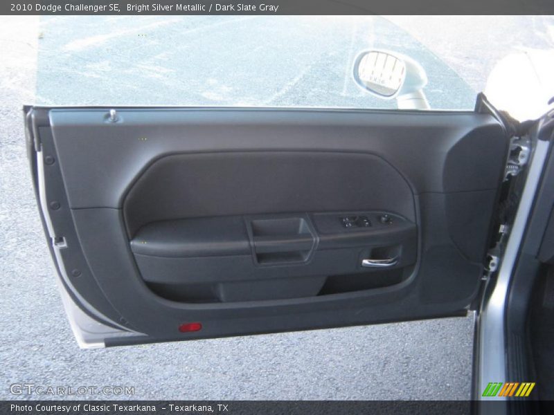 Bright Silver Metallic / Dark Slate Gray 2010 Dodge Challenger SE
