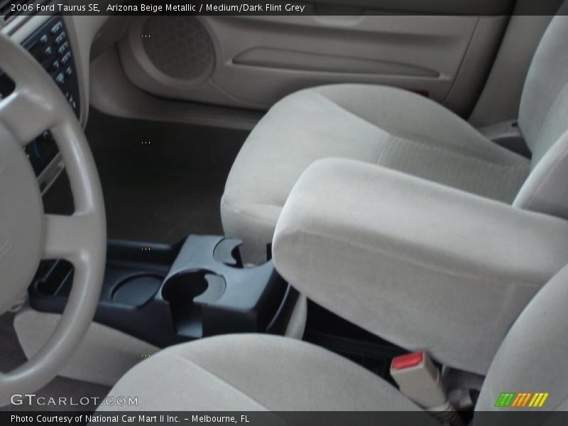 Arizona Beige Metallic / Medium/Dark Flint Grey 2006 Ford Taurus SE