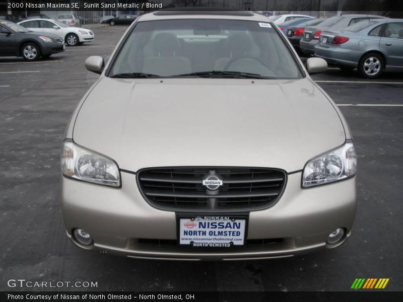 Sunlit Sand Metallic / Blond 2000 Nissan Maxima SE