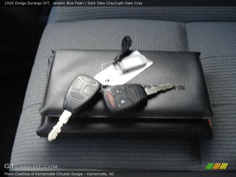 Atlantic Blue Pearl / Dark Slate Gray/Light Slate Gray 2006 Dodge Durango SXT