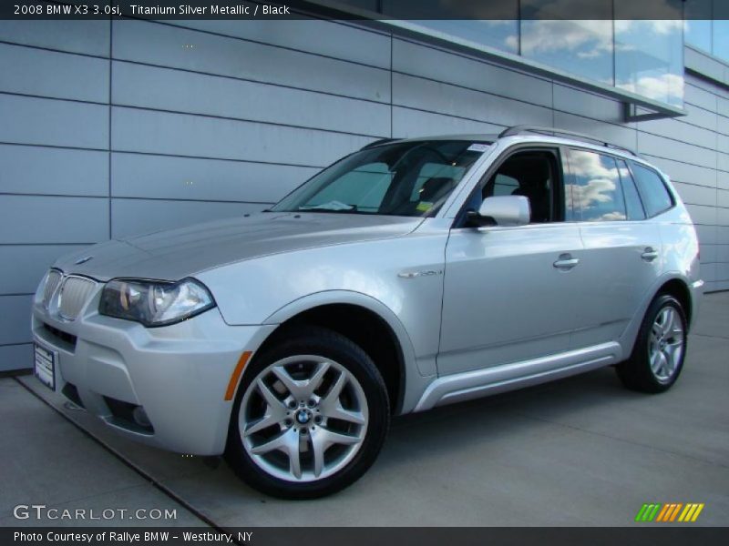 Front 3/4 View of 2008 X3 3.0si