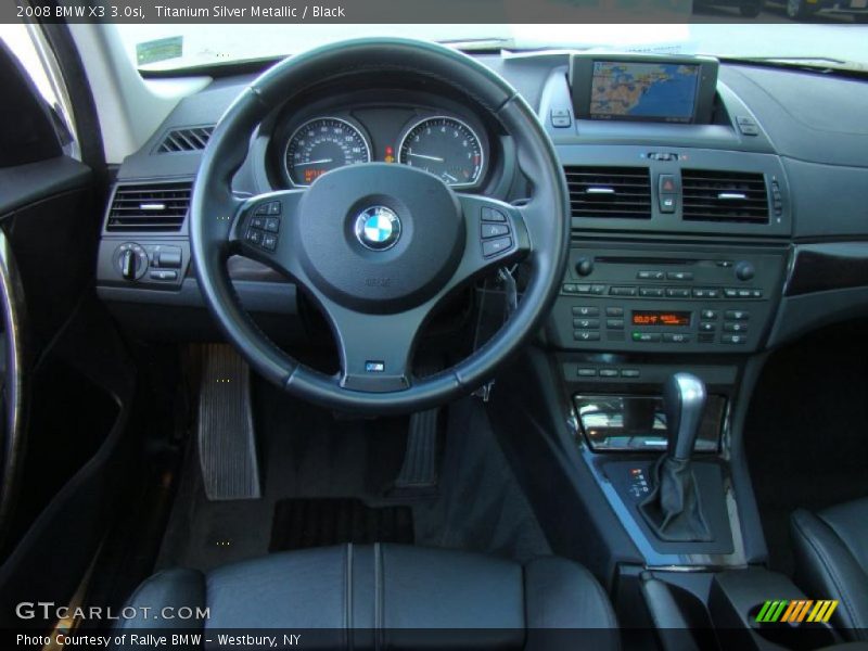 Dashboard of 2008 X3 3.0si