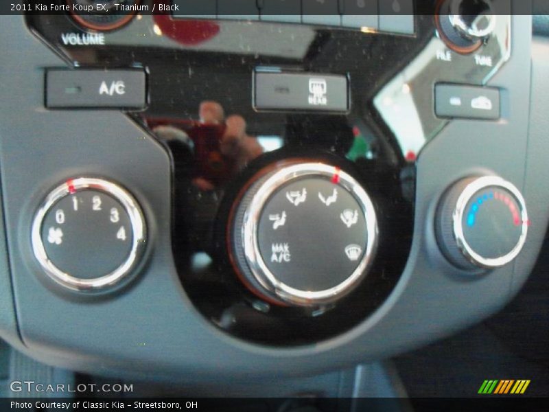 Titanium / Black 2011 Kia Forte Koup EX