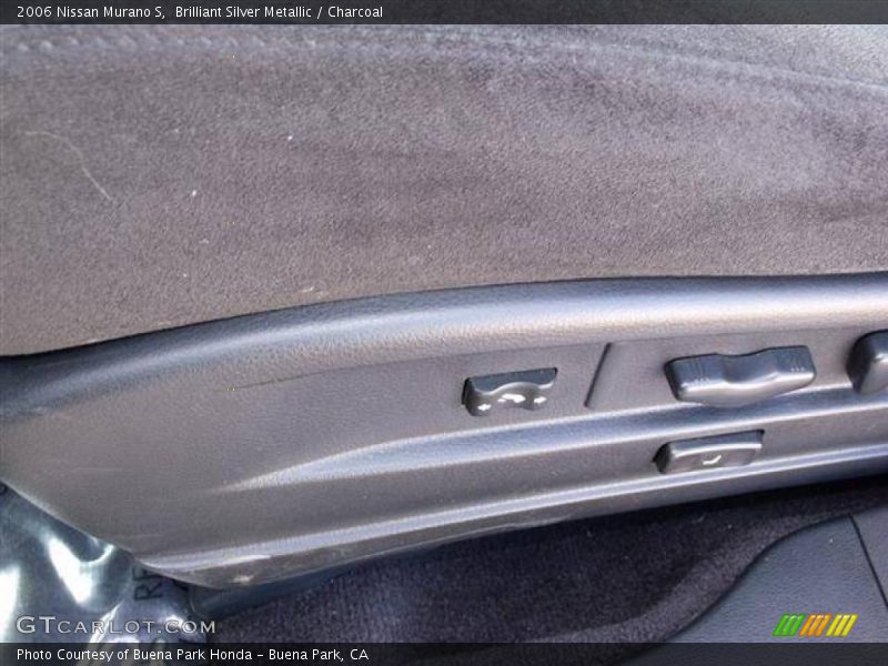 Brilliant Silver Metallic / Charcoal 2006 Nissan Murano S