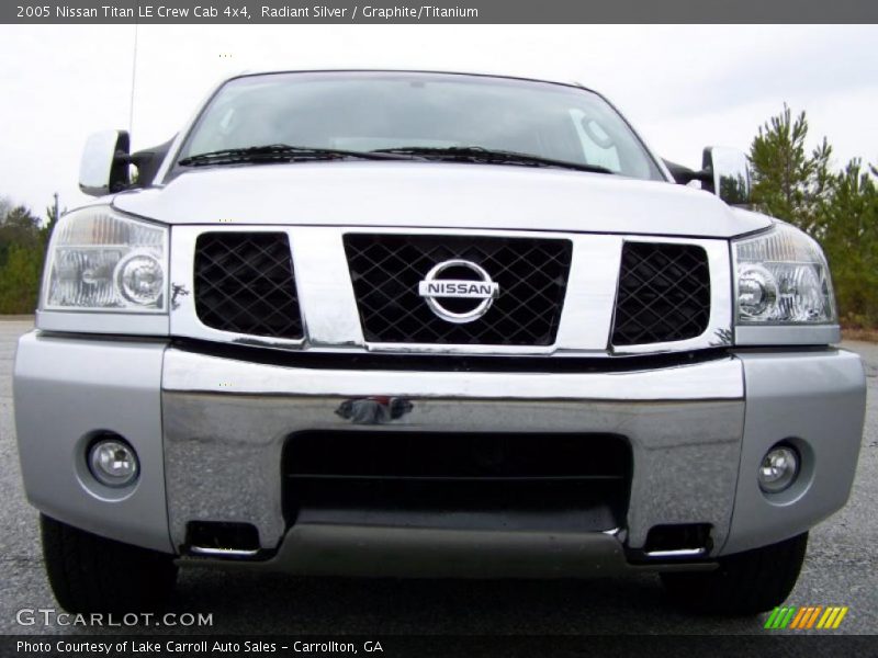 Radiant Silver / Graphite/Titanium 2005 Nissan Titan LE Crew Cab 4x4
