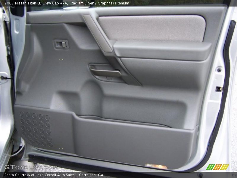 Door Panel of 2005 Titan LE Crew Cab 4x4
