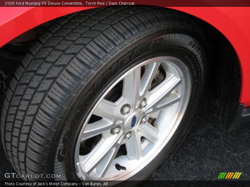 Torch Red / Dark Charcoal 2006 Ford Mustang V6 Deluxe Convertible