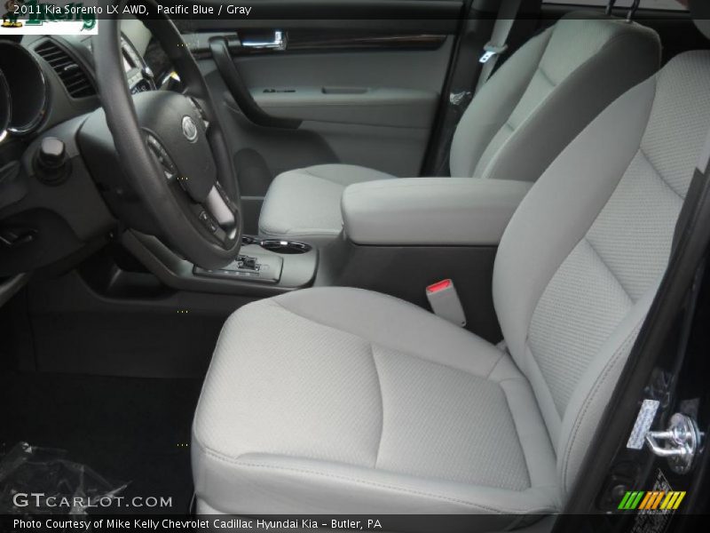  2011 Sorento LX AWD Gray Interior