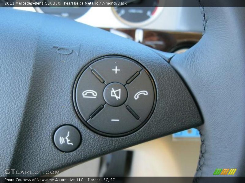 Pearl Beige Metallic / Almond/Black 2011 Mercedes-Benz GLK 350