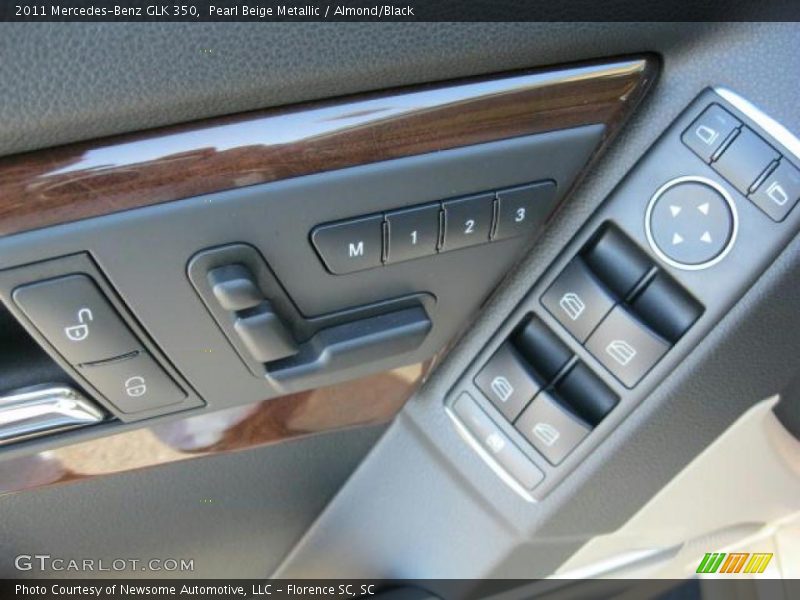 Pearl Beige Metallic / Almond/Black 2011 Mercedes-Benz GLK 350