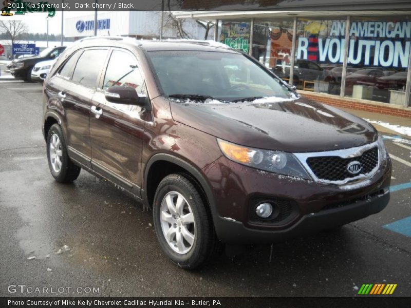 Dark Cherry / Black 2011 Kia Sorento LX