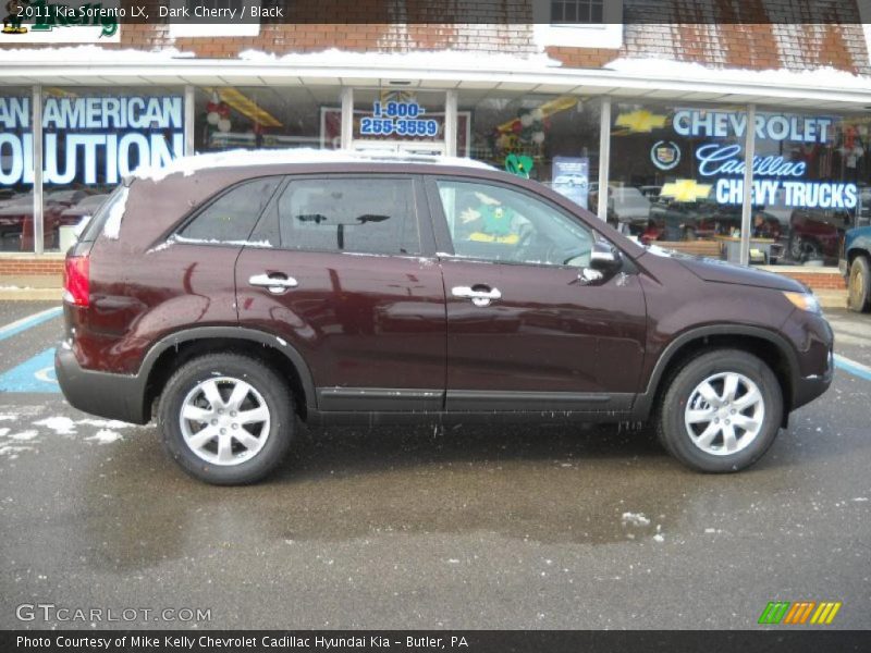 Dark Cherry / Black 2011 Kia Sorento LX