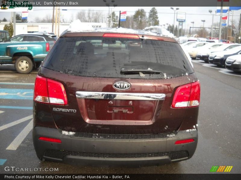 Dark Cherry / Black 2011 Kia Sorento LX