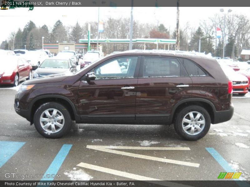 Dark Cherry / Black 2011 Kia Sorento LX