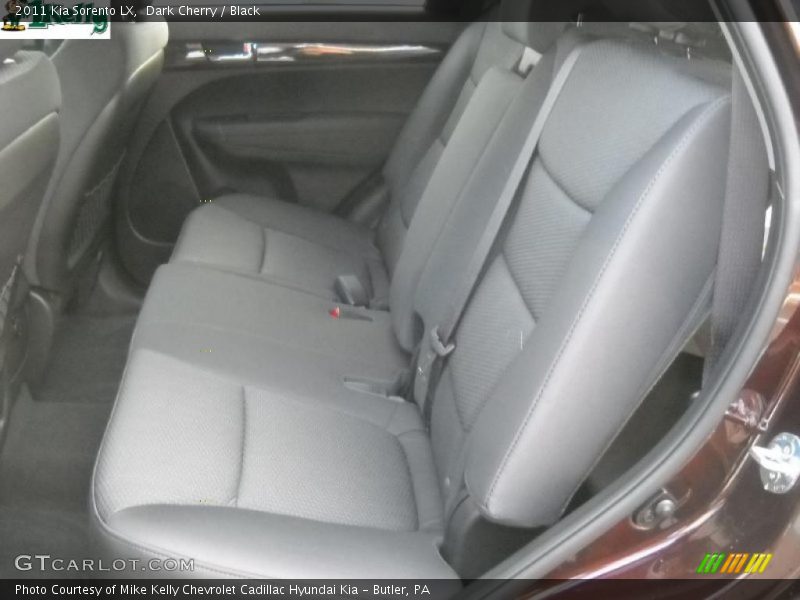 Dark Cherry / Black 2011 Kia Sorento LX