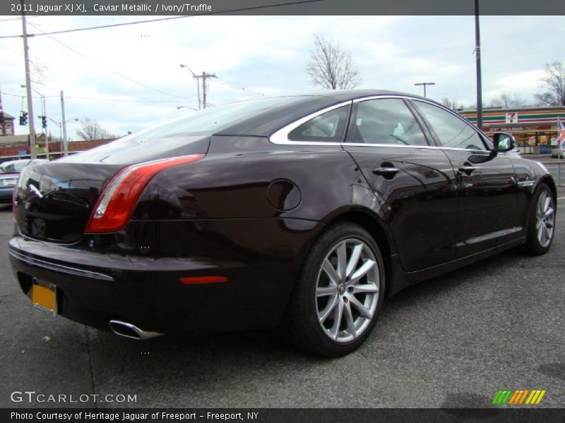 Caviar Metallic / Ivory/Truffle 2011 Jaguar XJ XJ