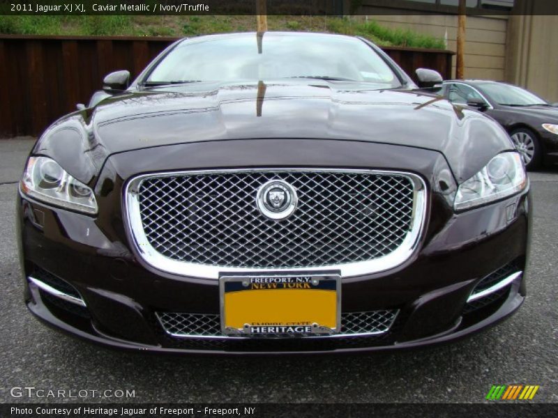Caviar Metallic / Ivory/Truffle 2011 Jaguar XJ XJ