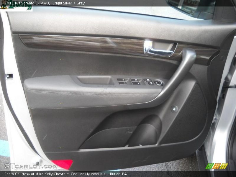 Bright Silver / Gray 2011 Kia Sorento EX AWD