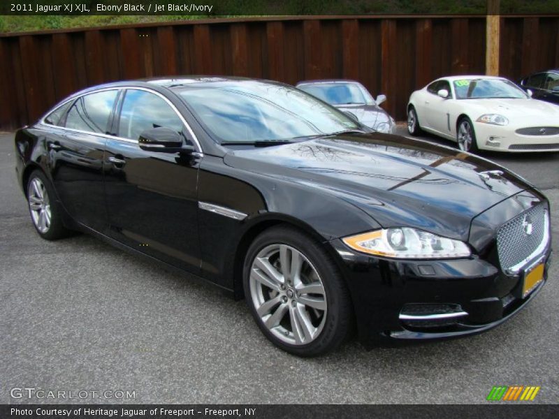 Front 3/4 View of 2011 XJ XJL