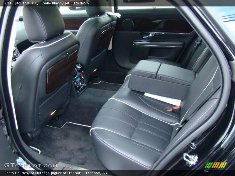  2011 XJ XJL Jet Black/Ivory Interior