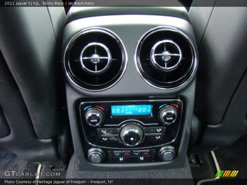 Controls of 2011 XJ XJL