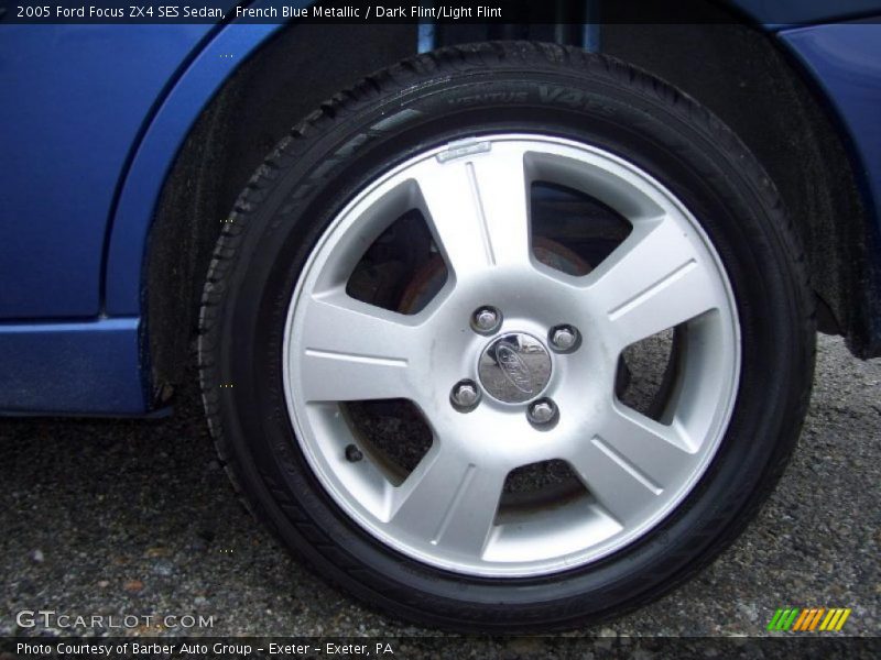  2005 Focus ZX4 SES Sedan Wheel