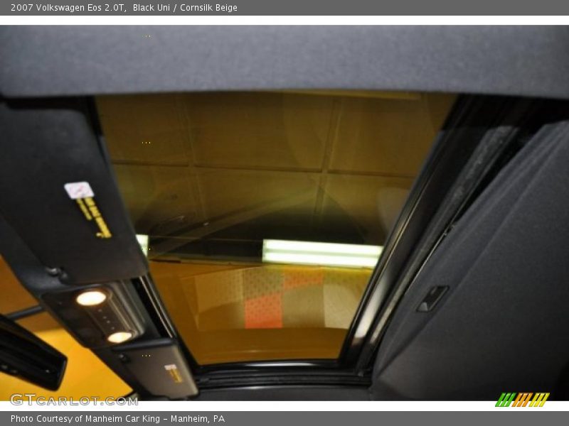 Black Uni / Cornsilk Beige 2007 Volkswagen Eos 2.0T