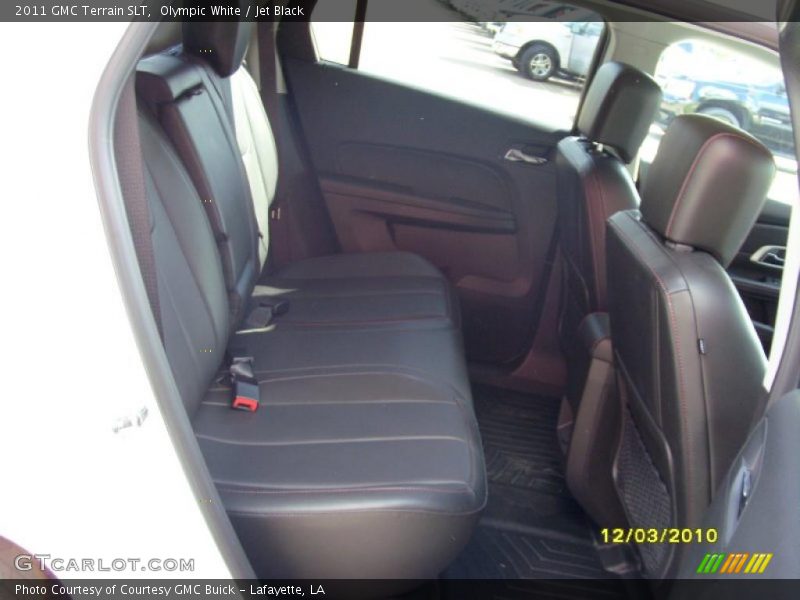 Olympic White / Jet Black 2011 GMC Terrain SLT