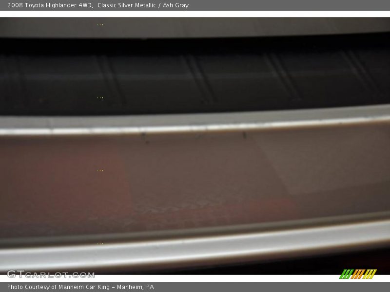 Classic Silver Metallic / Ash Gray 2008 Toyota Highlander 4WD
