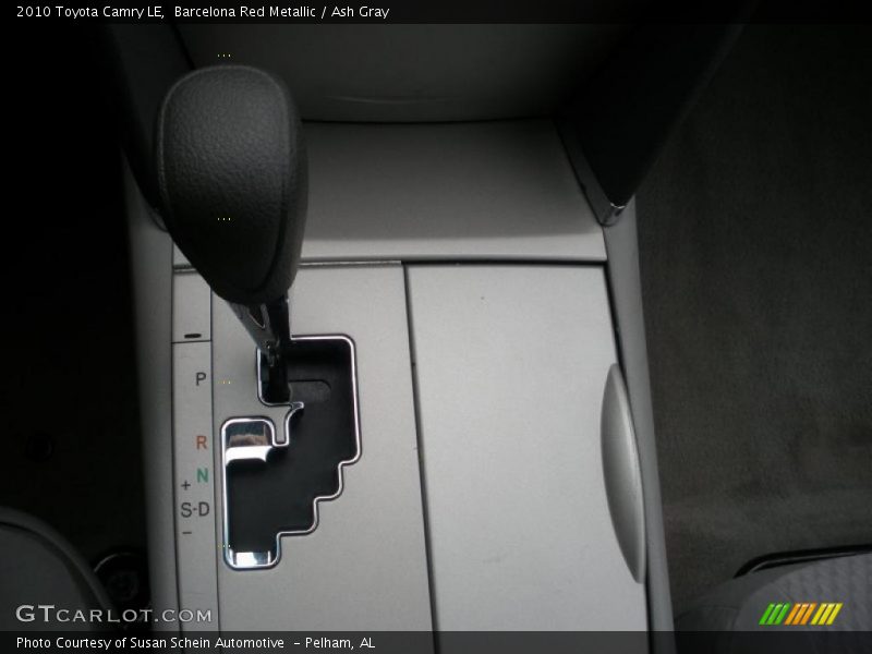 Barcelona Red Metallic / Ash Gray 2010 Toyota Camry LE