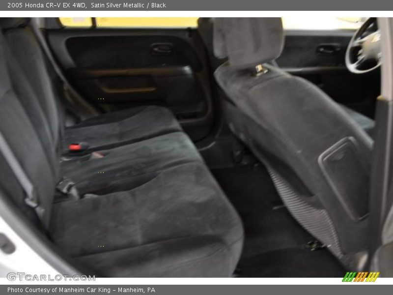 Satin Silver Metallic / Black 2005 Honda CR-V EX 4WD