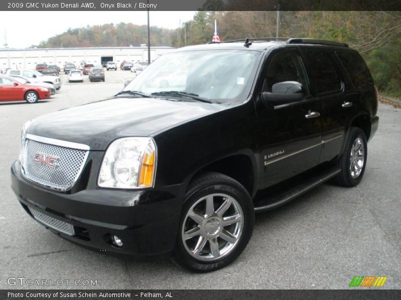 Onyx Black / Ebony 2009 GMC Yukon Denali AWD