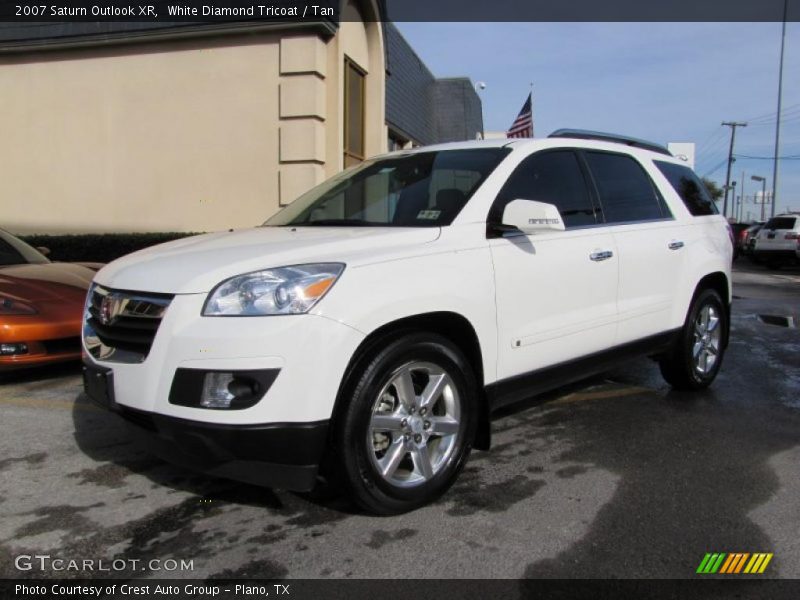 White Diamond Tricoat / Tan 2007 Saturn Outlook XR