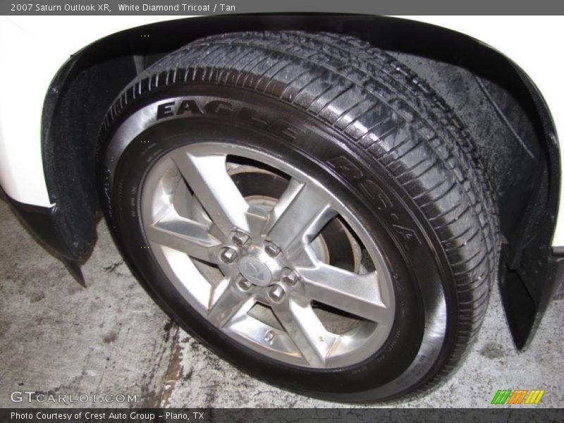 White Diamond Tricoat / Tan 2007 Saturn Outlook XR