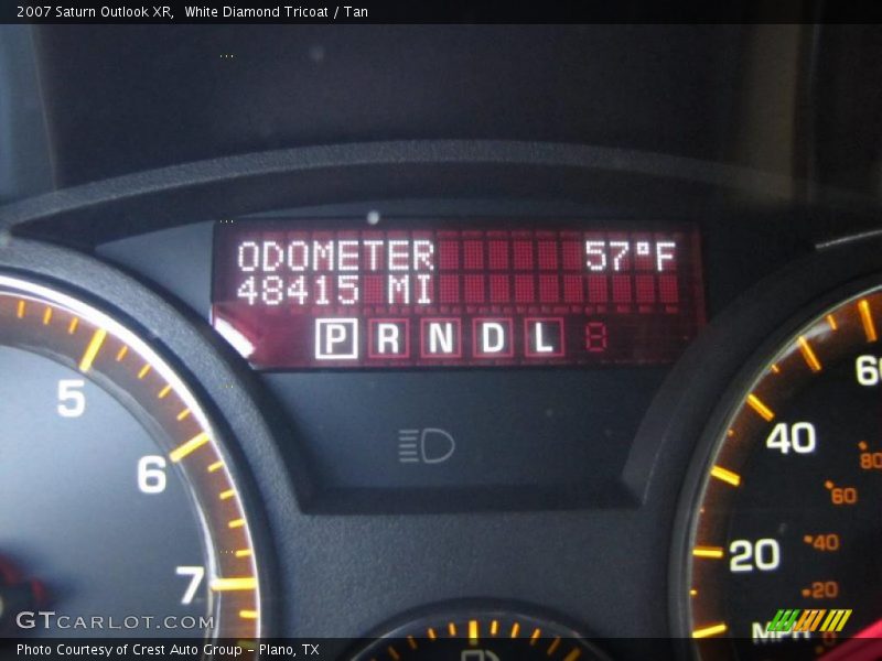 White Diamond Tricoat / Tan 2007 Saturn Outlook XR