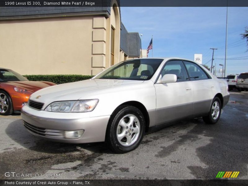 Diamond White Pearl / Beige 1998 Lexus ES 300