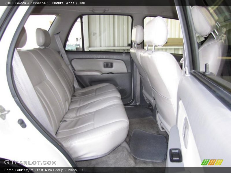 Natural White / Oak 2002 Toyota 4Runner SR5