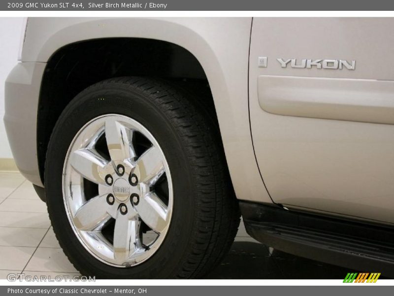 Silver Birch Metallic / Ebony 2009 GMC Yukon SLT 4x4