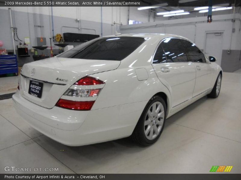 Arctic White / Savanna/Cashmere 2009 Mercedes-Benz S 550 4Matic Sedan