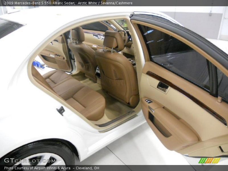 Arctic White / Savanna/Cashmere 2009 Mercedes-Benz S 550 4Matic Sedan