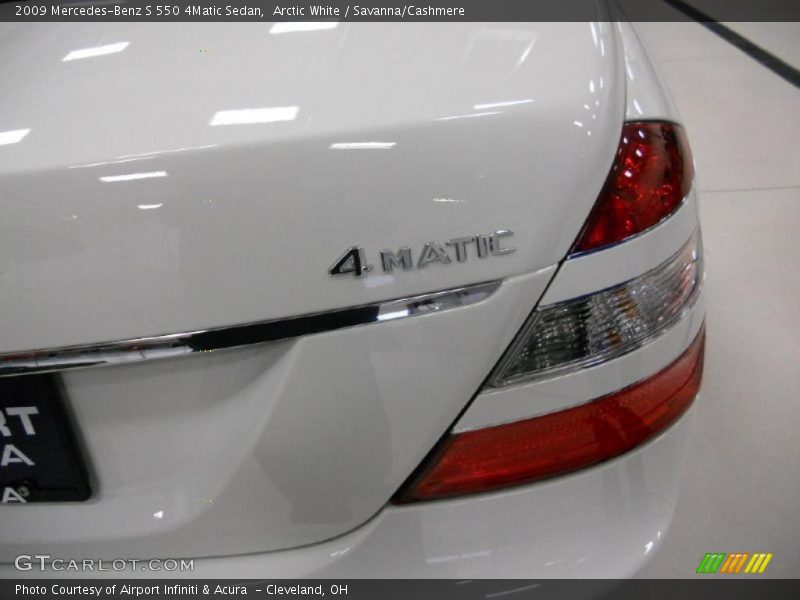 Arctic White / Savanna/Cashmere 2009 Mercedes-Benz S 550 4Matic Sedan