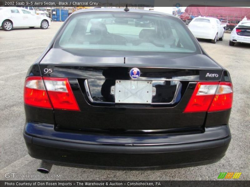 Black / Charcoal Grey 2002 Saab 9-5 Aero Sedan