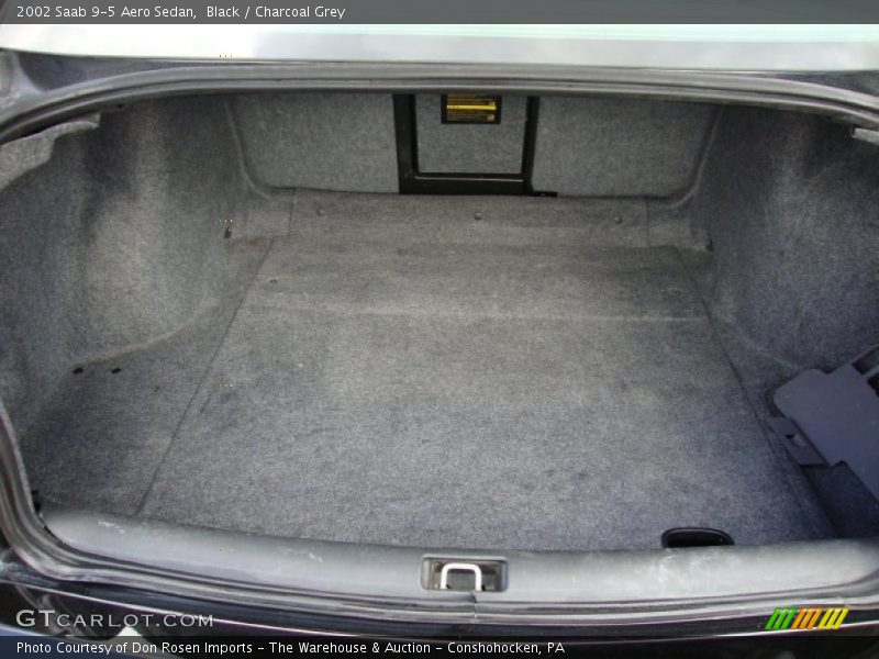  2002 9-5 Aero Sedan Trunk