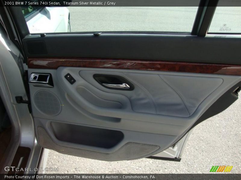 Titanium Silver Metallic / Grey 2001 BMW 7 Series 740i Sedan