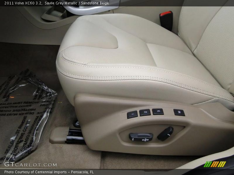 Controls of 2011 XC60 3.2