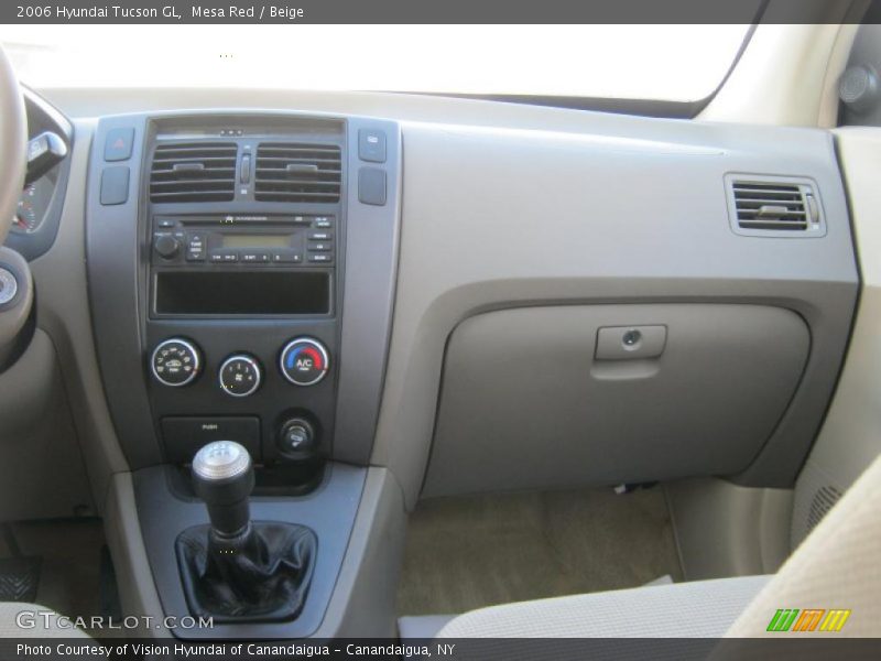 Mesa Red / Beige 2006 Hyundai Tucson GL