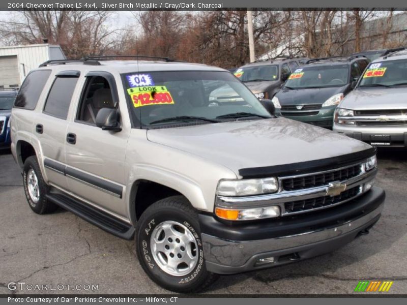 Silver Birch Metallic / Gray/Dark Charcoal 2004 Chevrolet Tahoe LS 4x4