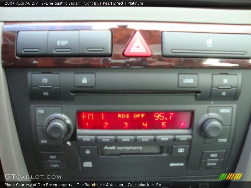 Controls of 2004 A6 2.7T S-Line quattro Sedan